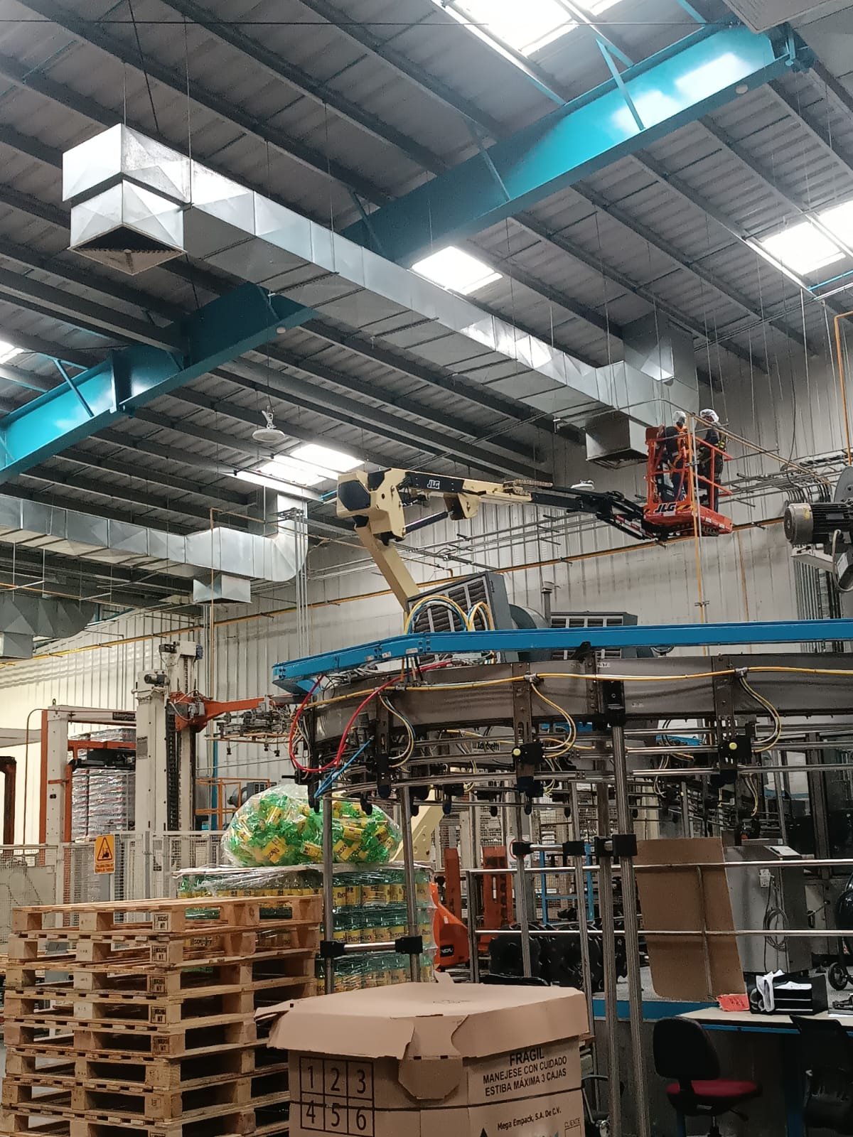 Fabricación de ducto de aire en Zalatitan para ventilación