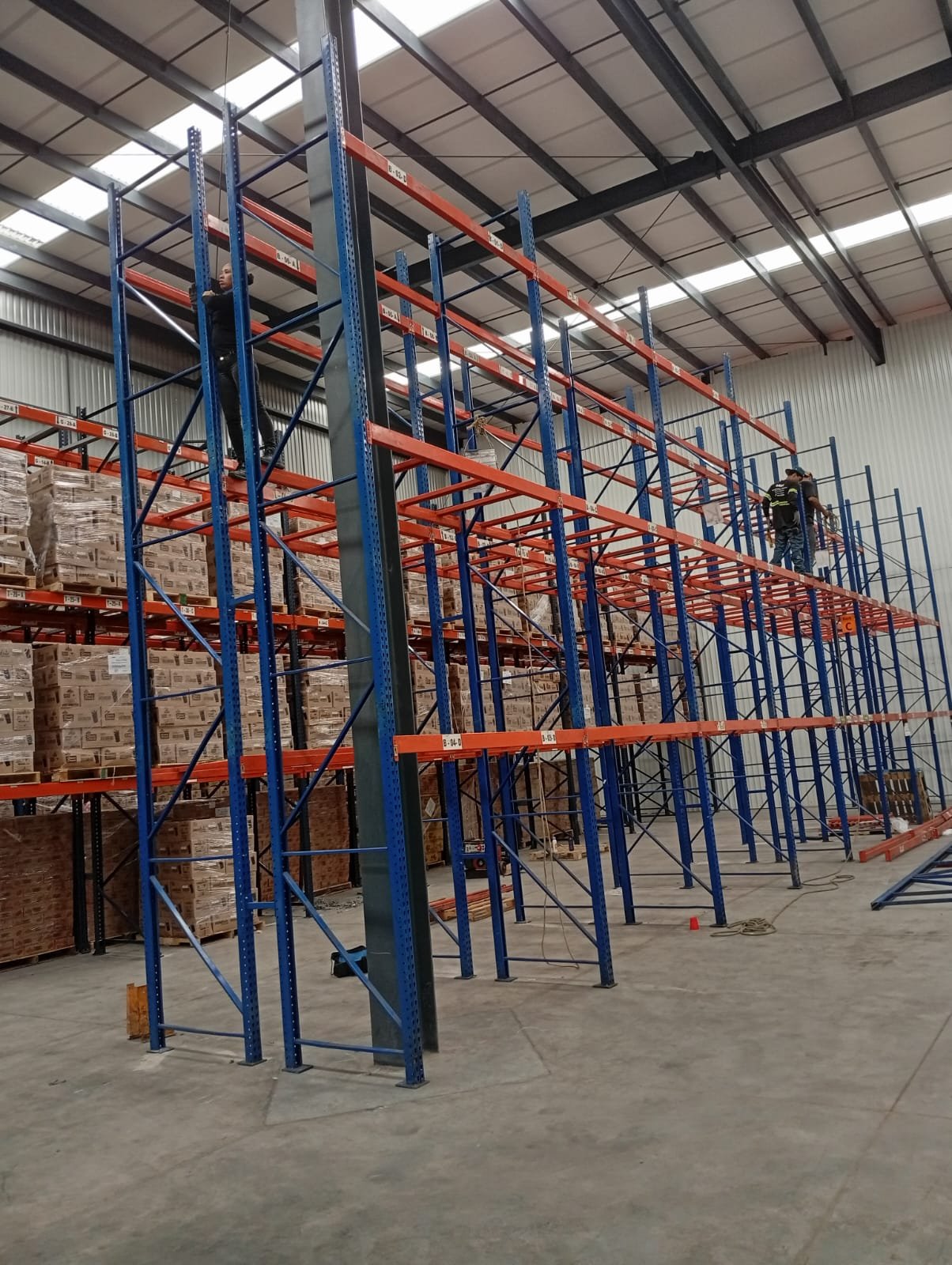 Fabricación de racks industriales en Buenavista, Jalisco